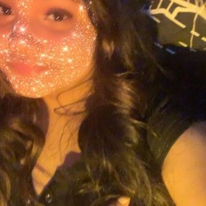 Meet your Posher, Angelina